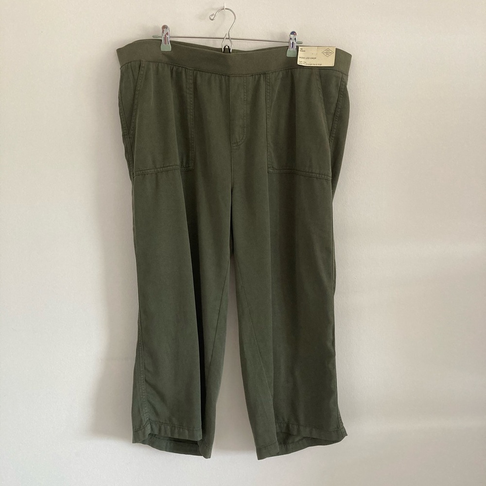 St. John's Bay Wide Leg Crop Pants Pull On NWT